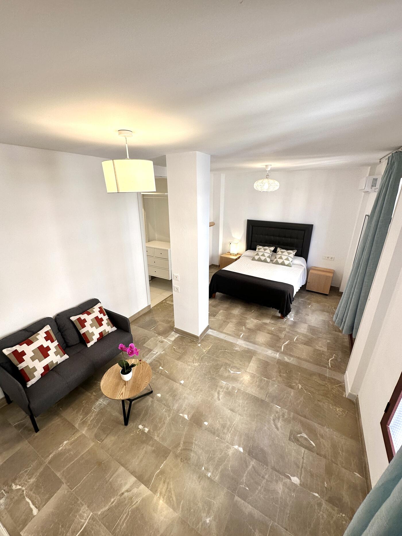 Colcha Penthouse, apartamento turístico en el centro de Granada (4/15)